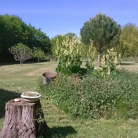Le Petit Paradis * Villefagnan