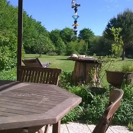 Le Petit Paradis
